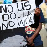 Zimbabwe sets minimum wage at US$150